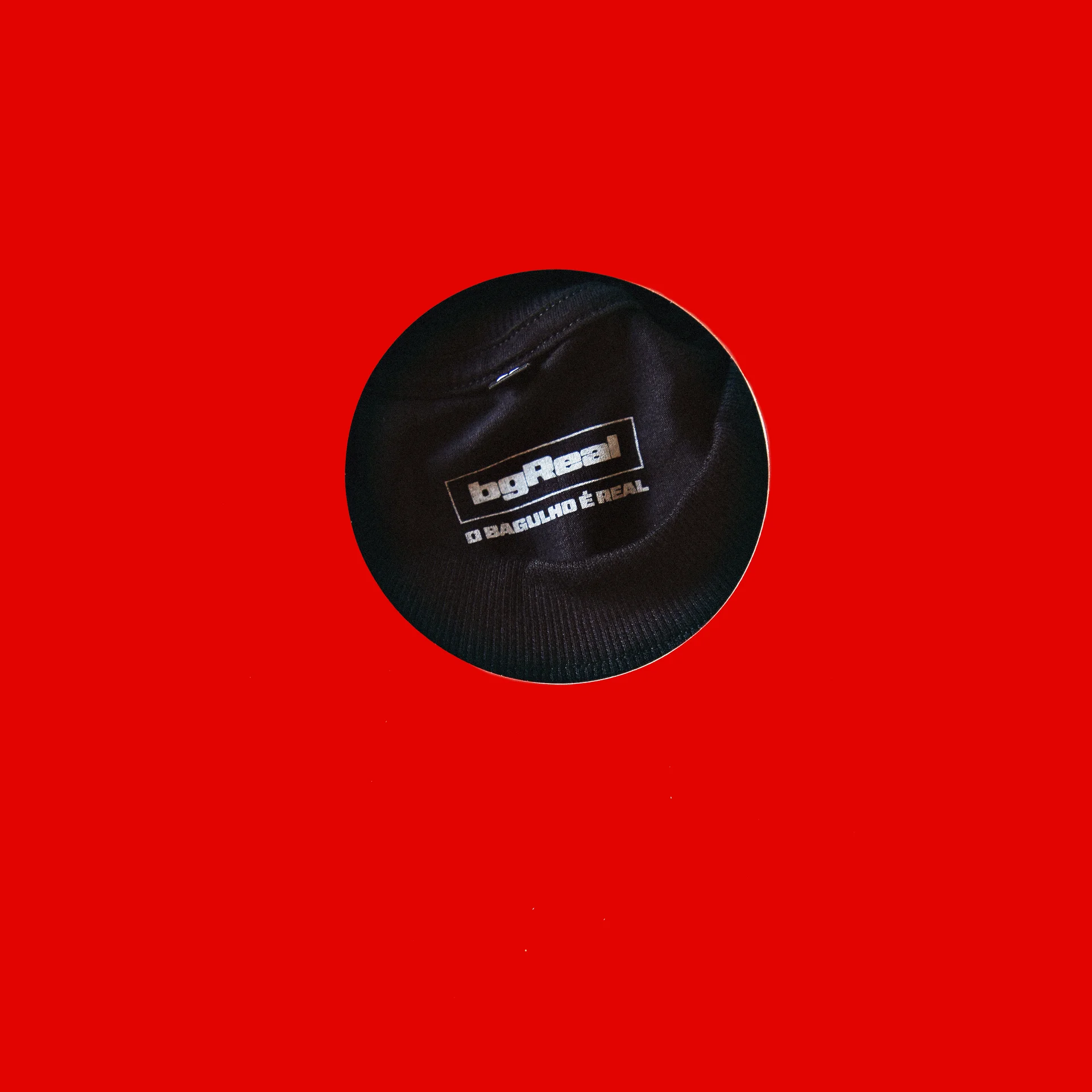 Foto de T-Shirt Logo Box bgReal© - imagem 5